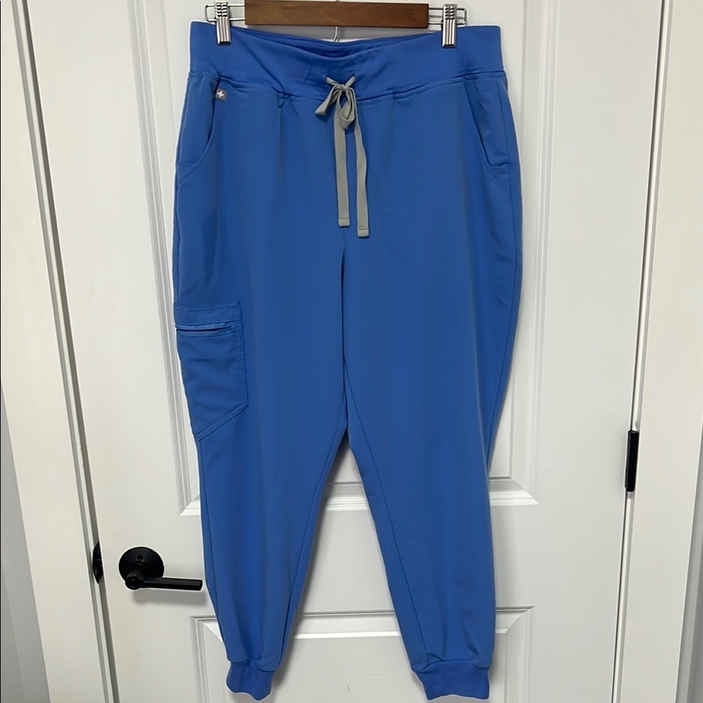 FIGS Women’s Zamora Jogger Scrub Pants with Drawstring Ceil Blue size L/P - Picture 2 of 9